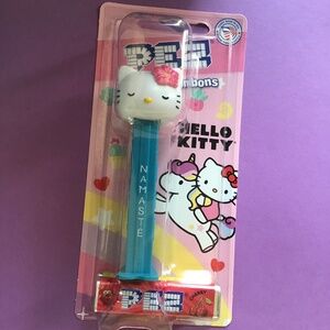 Pez Collectibles Hello Kitty / Namaste